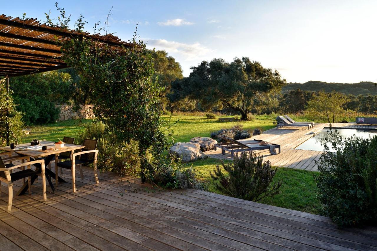 Domaine De Peretti Della Rocca Hotel Figari  Bagian luar foto