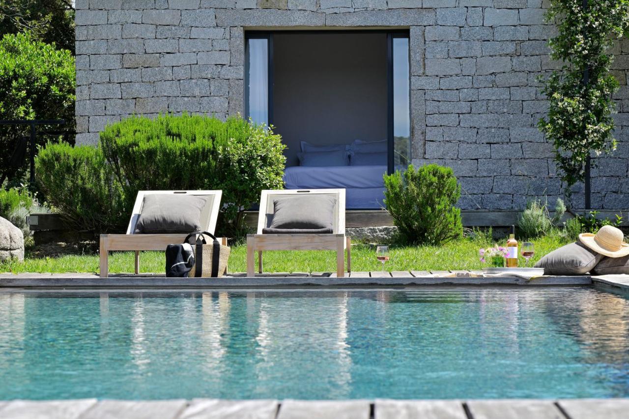 Domaine De Peretti Della Rocca Hotel Figari  Bagian luar foto